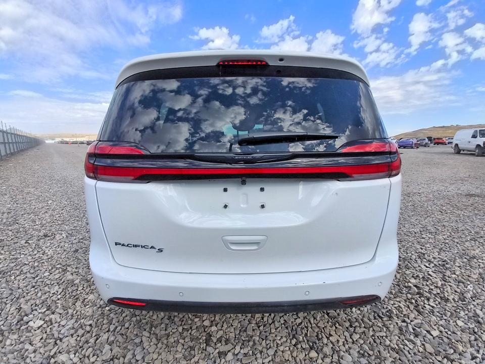 Photo 6 from auction – 2026 CHRYSLER PACIFICA with VIN 2C4RC1BG3TR280571