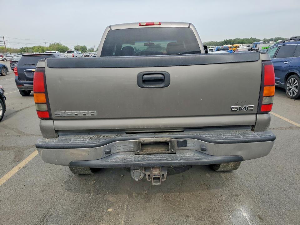 Photo 6 from auction – 2006 GMC SIERRA with VIN 1GTHK23D06F241456