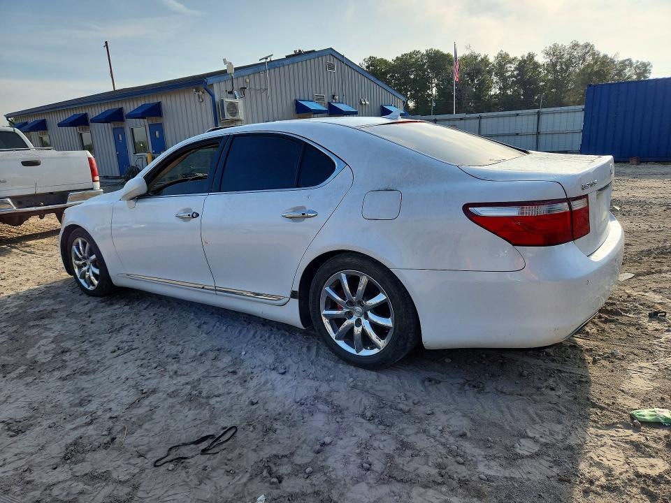 Photo 2 from auction – 2007 LEXUS LS with VIN JTHBL46F375018376