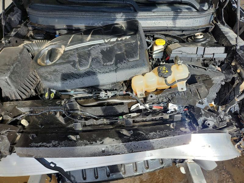 Photo 12 from auction – 2019 JEEP CHEROKEE with VIN 1C4PJMDX9KD309925