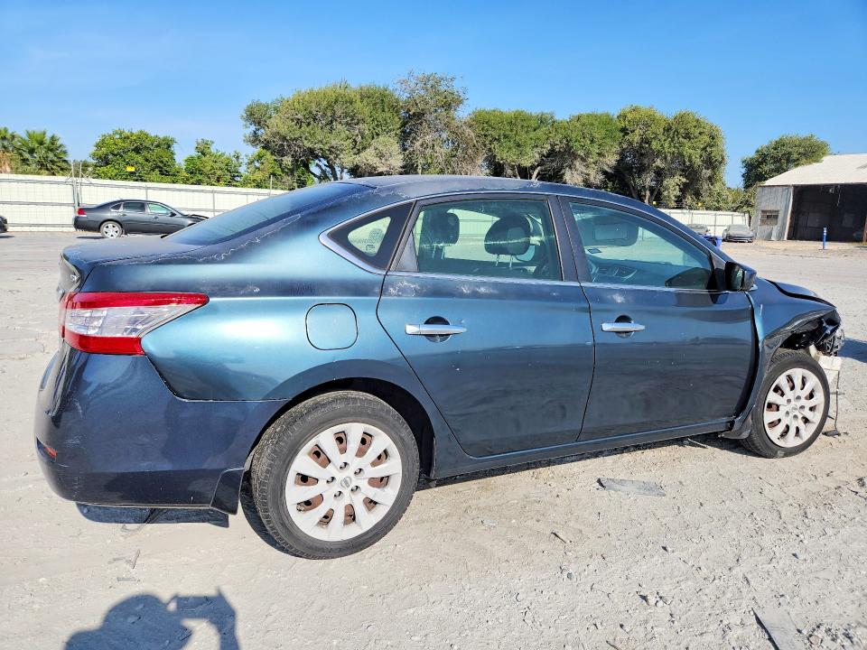 Photo 3 from auction – 2014 NISSAN SENTRA with VIN 3N1AB7APXEY326374