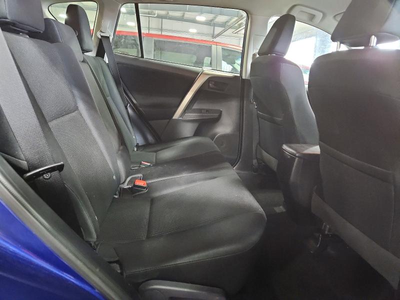 Photo 11 from auction – 2015 TOYOTA RAV4 with VIN 2T3ZFREV9FW202273