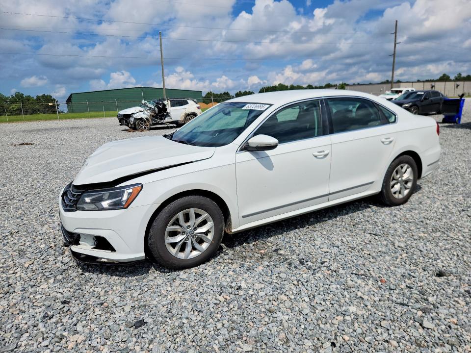 2016 VOLKSWAGEN PASSAT - Търг №63729986