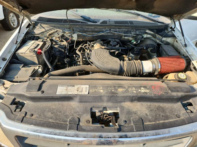 Снимка 11 от търг – 2003 FORD F150 с VIN 2FTRX18L63CA30012