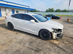 Zdjęcie 4 z aukcji – 2014 FORD FUSION z VIN 3FA6P0LU2ER240295