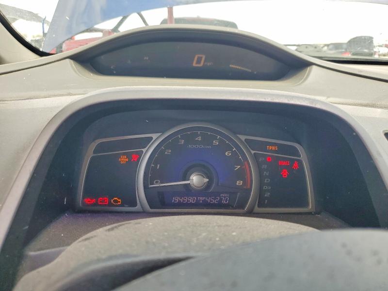 Photo 9 from auction – 2010 HONDA CIVIC with VIN 19XFA1F57AE011148