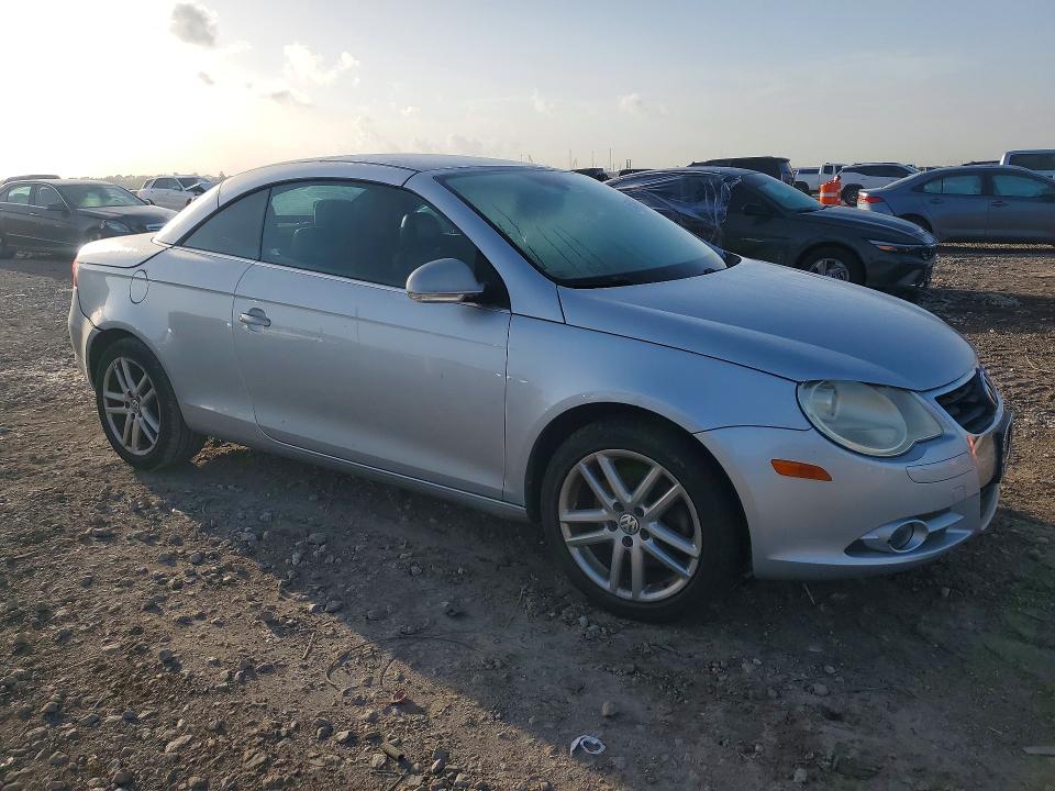 Zdjęcie 4 z aukcji – 2008 VOLKSWAGEN EOS z VIN WVWFA71F18V007461