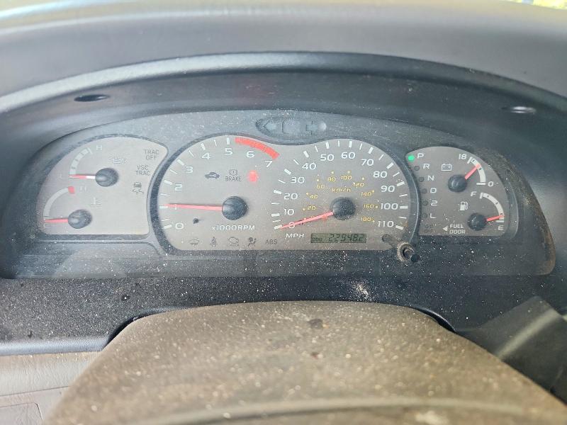 Photo 9 from auction – 2004 TOYOTA SEQUOIA with VIN 5TDZT34A44S228699