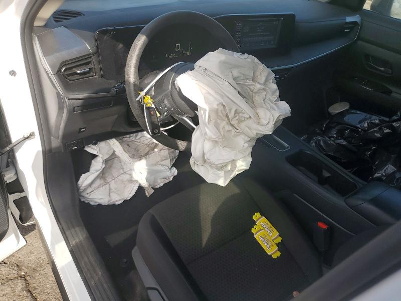 Photo 8 from auction – 2025 NISSAN KICKS with VIN 3N8AP6BB4SL379354
