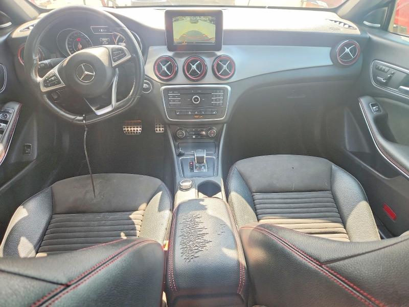 Photo 8 from auction – 2015 MERCEDES-BENZ CLA with VIN WDDSJ5CB9FN256560