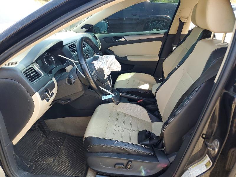 Photo 7 from auction – 2013 VOLKSWAGEN JETTA with VIN 3VWLP7AJ8DM236937