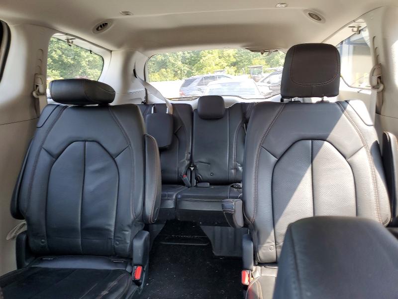 Foto 10 de la subasta – 2017 CHRYSLER PACIFICA con VIN 2C4RC1EG9HR669217