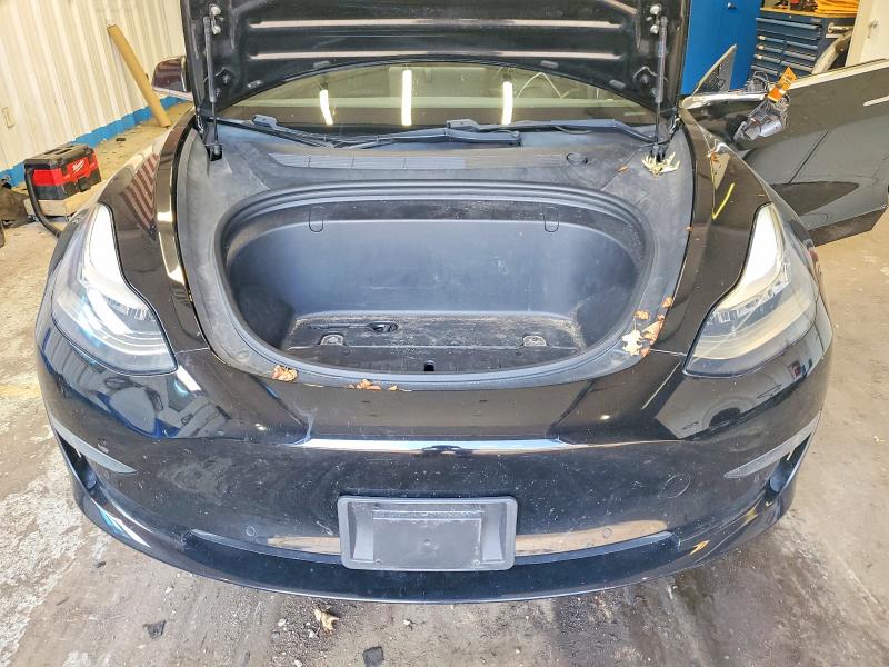 Photo 11 from auction – 2019 TESLA MODEL 3 with VIN 5YJ3E1EA5KF397781