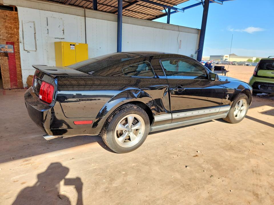 Photo 3 from auction – 2007 FORD MUSTANG with VIN 1ZVHT80N075283076
