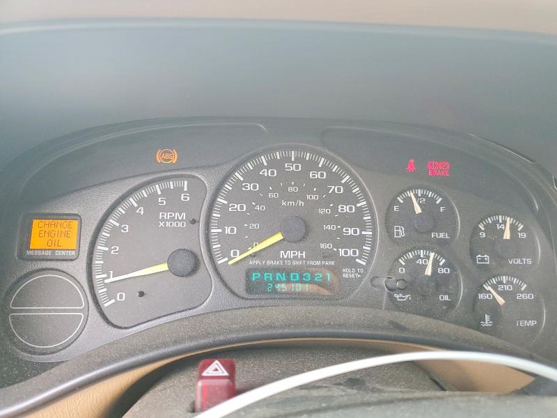 Photo 9 from auction – 1999 CHEVROLET SILVERADO with VIN 1GCEC19W4XZ191924
