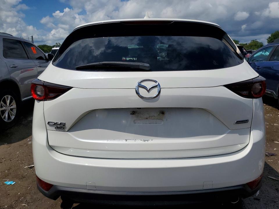 Снимка 6 от търг – 2017 MAZDA CX-5 с VIN JM3KFBCL3H0110813