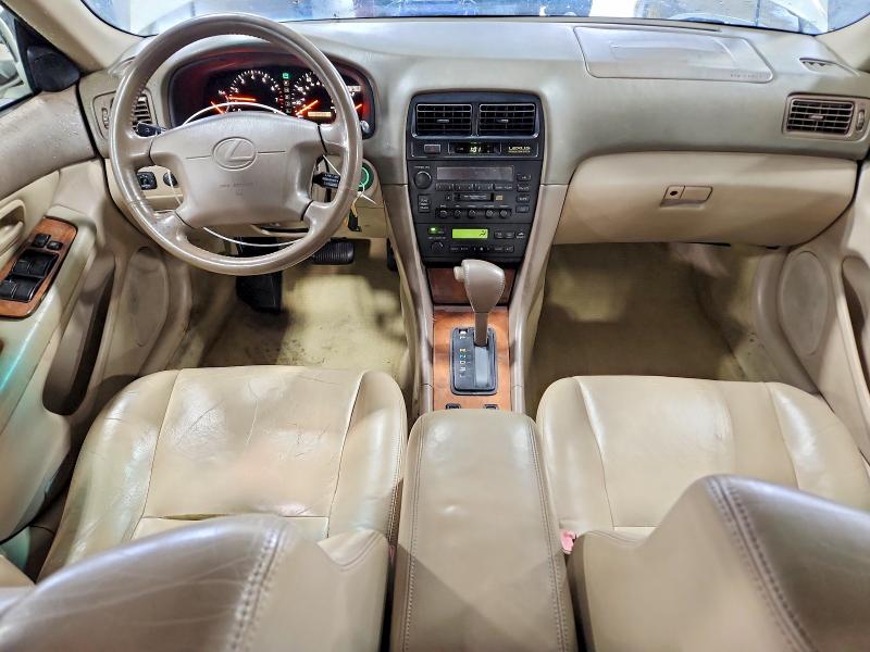 Photo 8 from auction – 1997 LEXUS ES with VIN JT8BF22G8V5005176