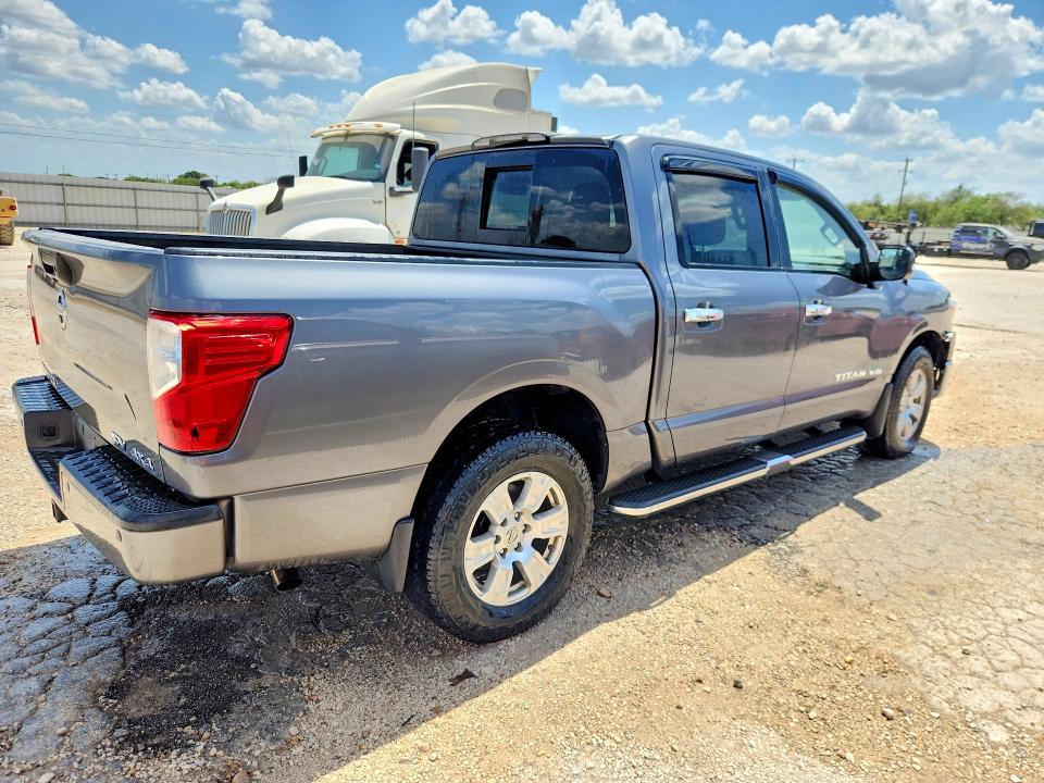 Photo 3 from auction – 2018 NISSAN TITAN with VIN 1N6AA1E56JN508003