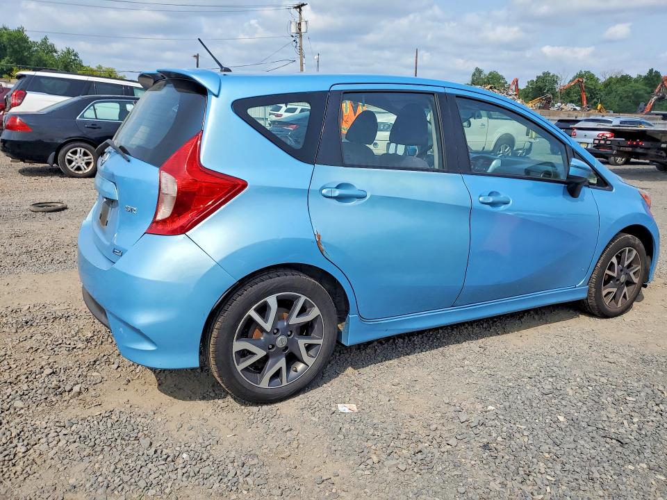 Photo 3 from auction – 2015 NISSAN VERSA NOTE with VIN 3N1CE2CP1FL391855