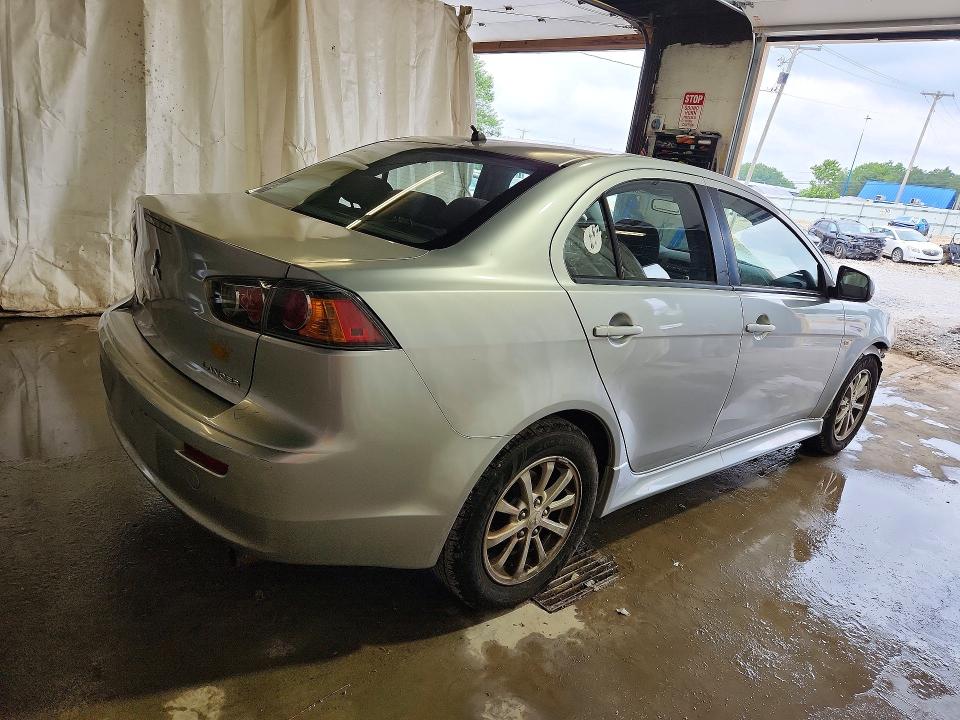 Photo 3 from auction – 2010 MITSUBISHI LANCER with VIN JA32U2FU5AU030316