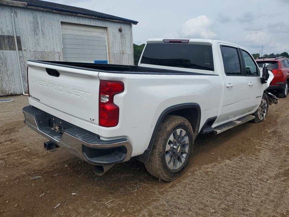 Photo 3 from auction – 2022 CHEVROLET SILVERADO with VIN 1GC4YNEY5NF168842