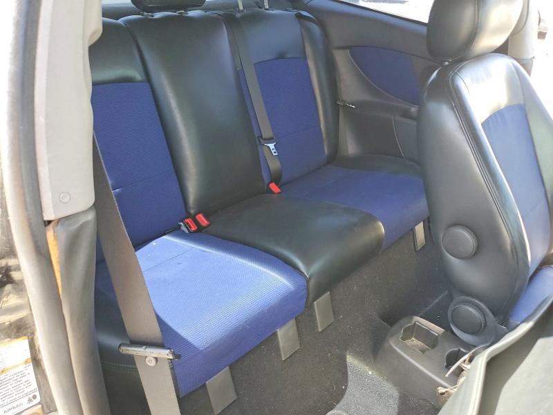 Photo 10 from auction – 2004 FORD FOCUS with VIN 3FAHP39594R106778