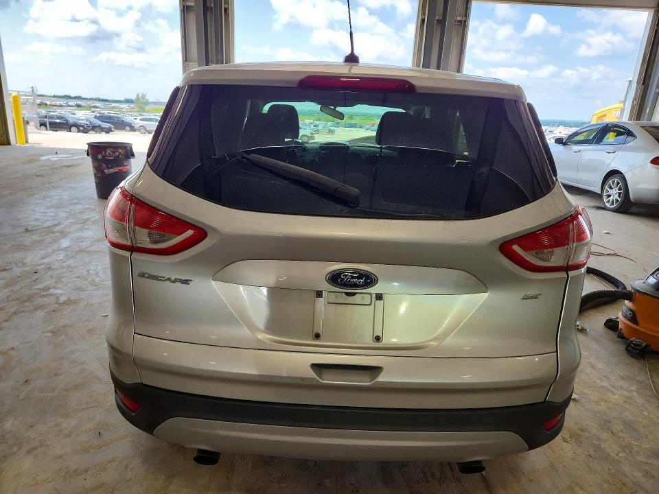Photo 6 from auction – 2016 FORD ESCAPE with VIN 1FMCU0G73GUC89751