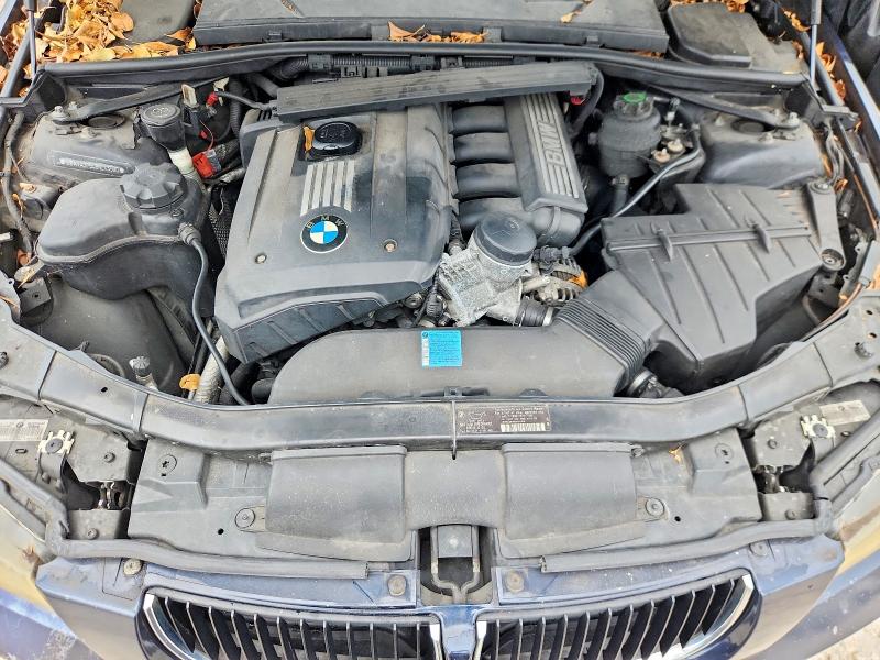 Photo 11 from auction – 2008 BMW 328 with VIN WBAVA37548NL43590