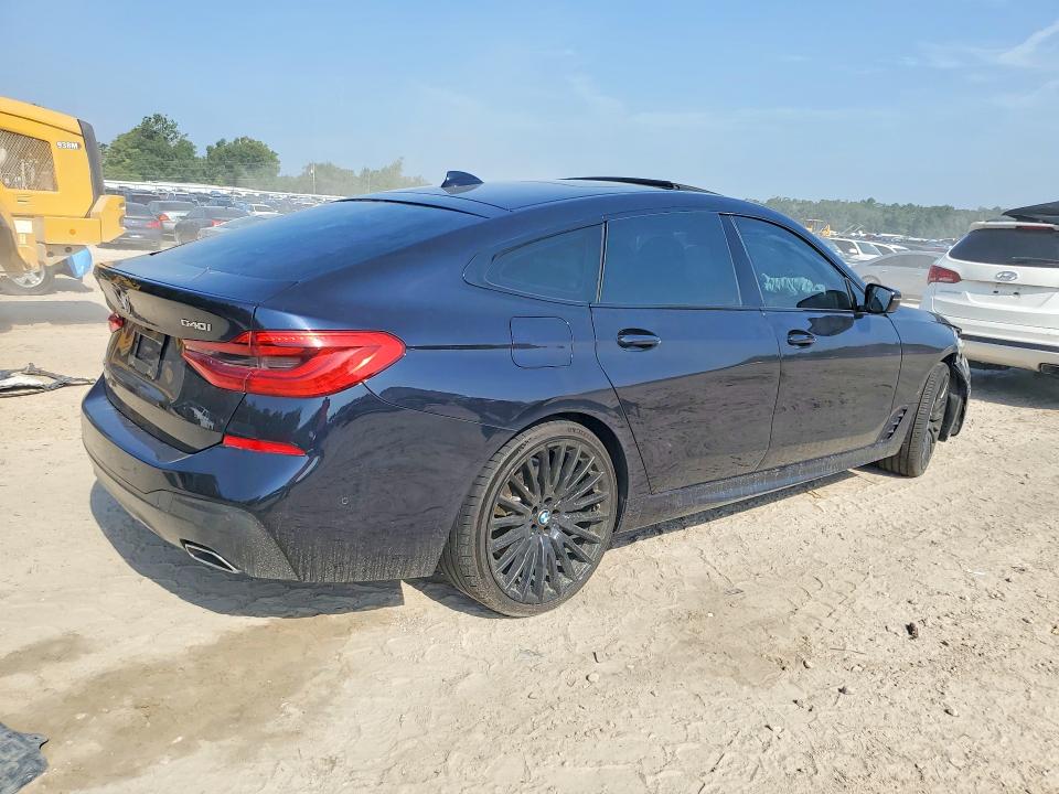 Photo 3 from auction – 2019 BMW 640 with VIN WBAJV6C55KBK08296