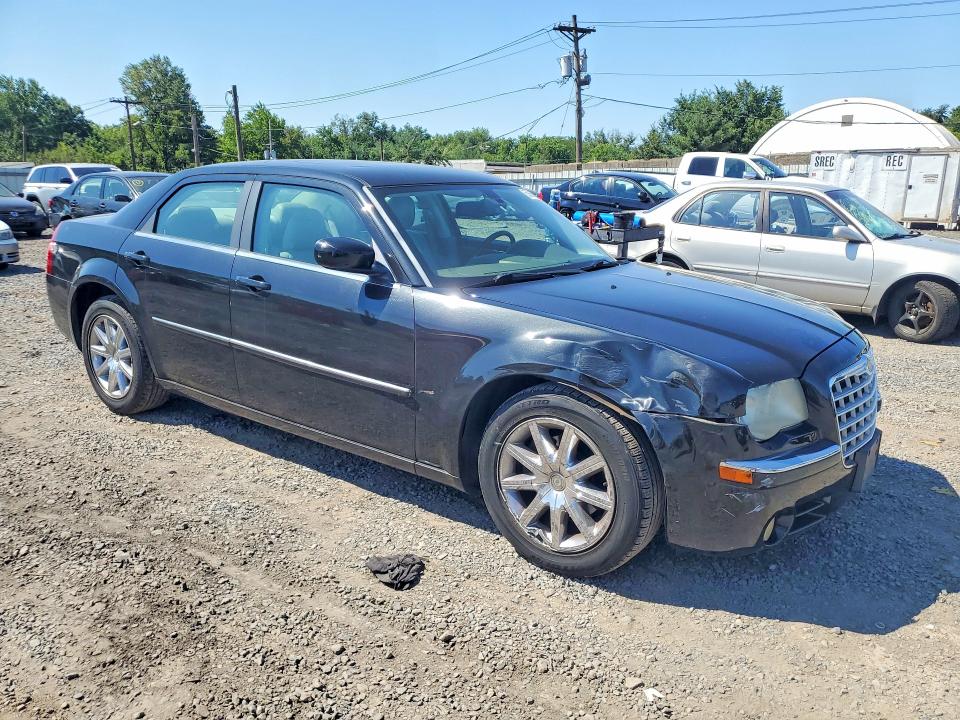 Photo 4 from auction – 2008 CHRYSLER 300 with VIN 2C3LA33GX8H217460