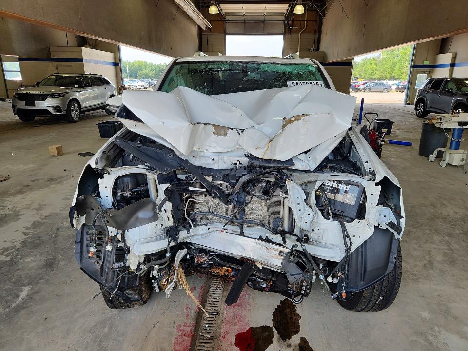 Photo 5 from auction – 2018 TOYOTA 4RUNNER with VIN JTEBU5JR7J5572819