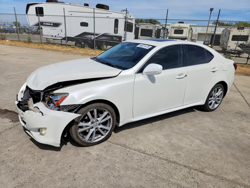 LEXUS IS 2007 with VIN JTHCK262672016857 - Photo from auction