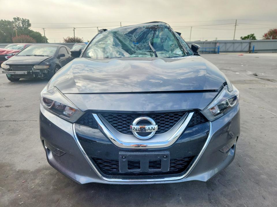 Photo 5 from auction – 2017 NISSAN MAXIMA with VIN 1N4AA6AP8HC401621