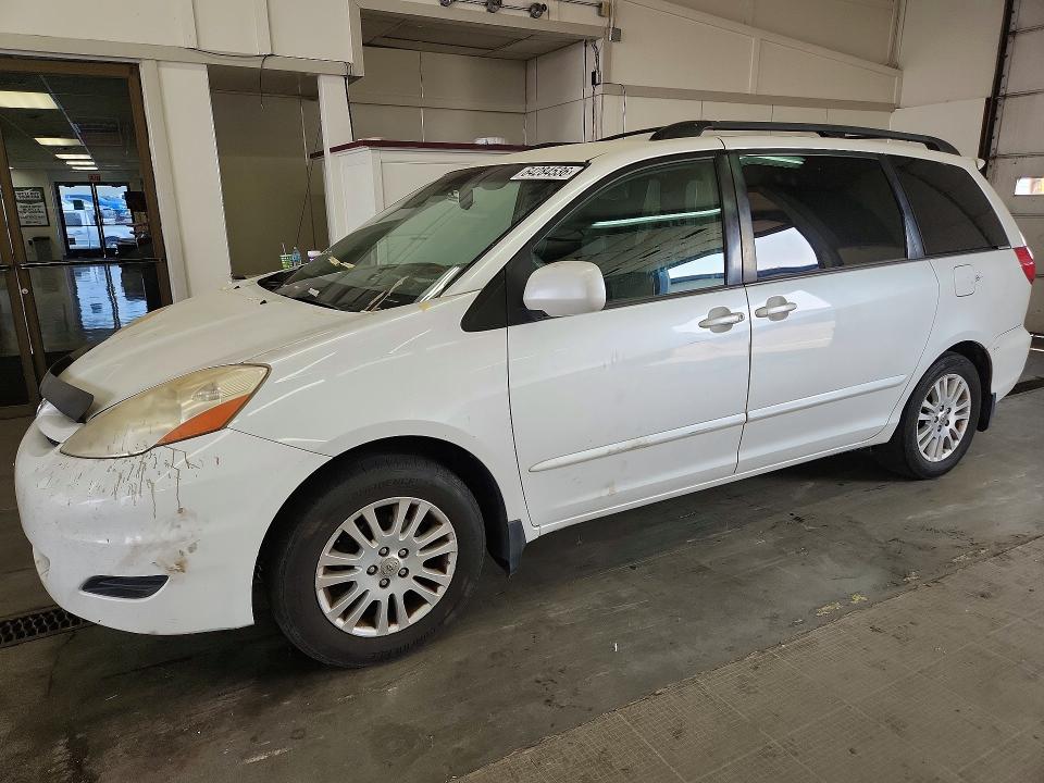 2008 TOYOTA SIENNA - Търг №64284536