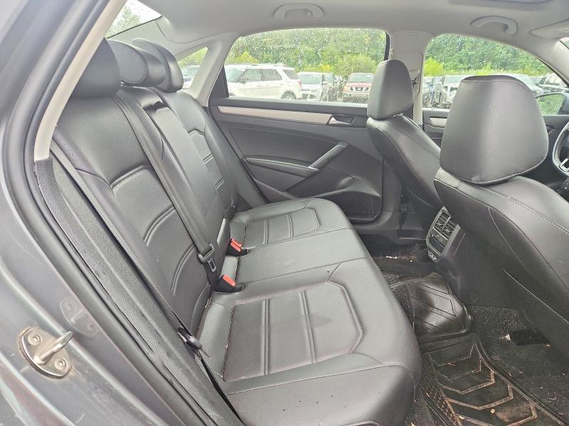 Photo 10 from auction – 2021 VOLKSWAGEN PASSAT with VIN 1VWSA7A36MC003137