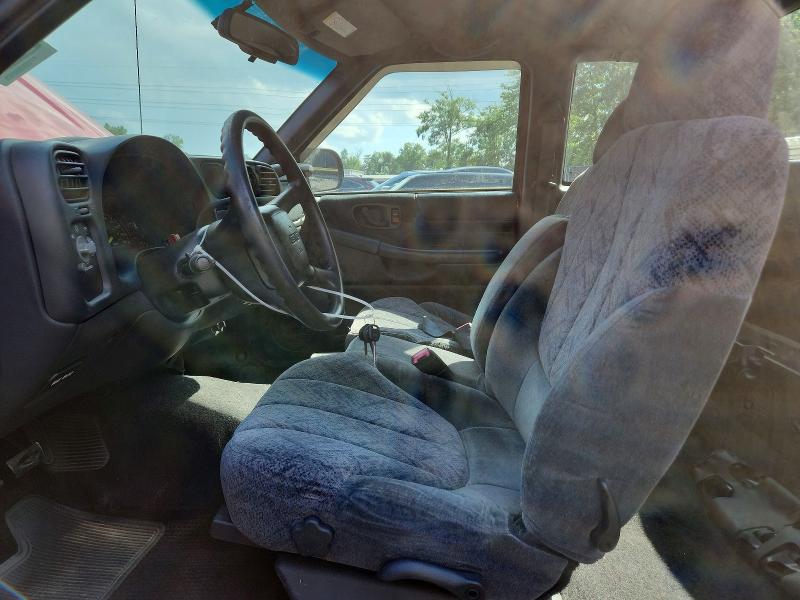 Photo 7 from auction – 2000 GMC SONOMA with VIN 1GTCS1958Y8286284