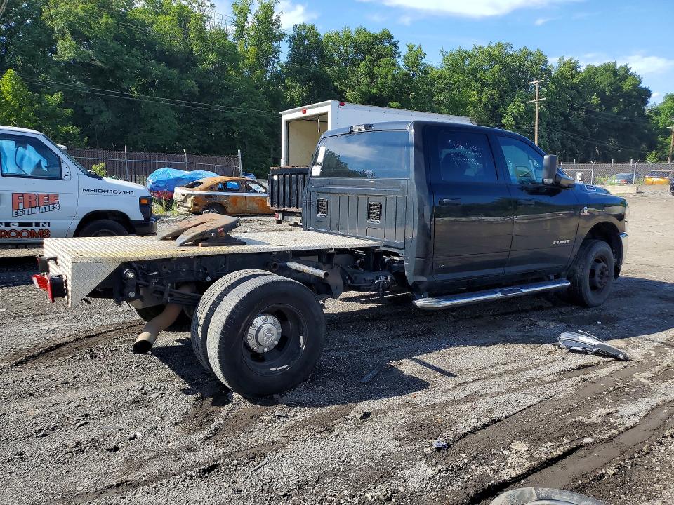 Photo 3 from auction – 2022 RAM 3500 with VIN 3C63RRGL3NG337621