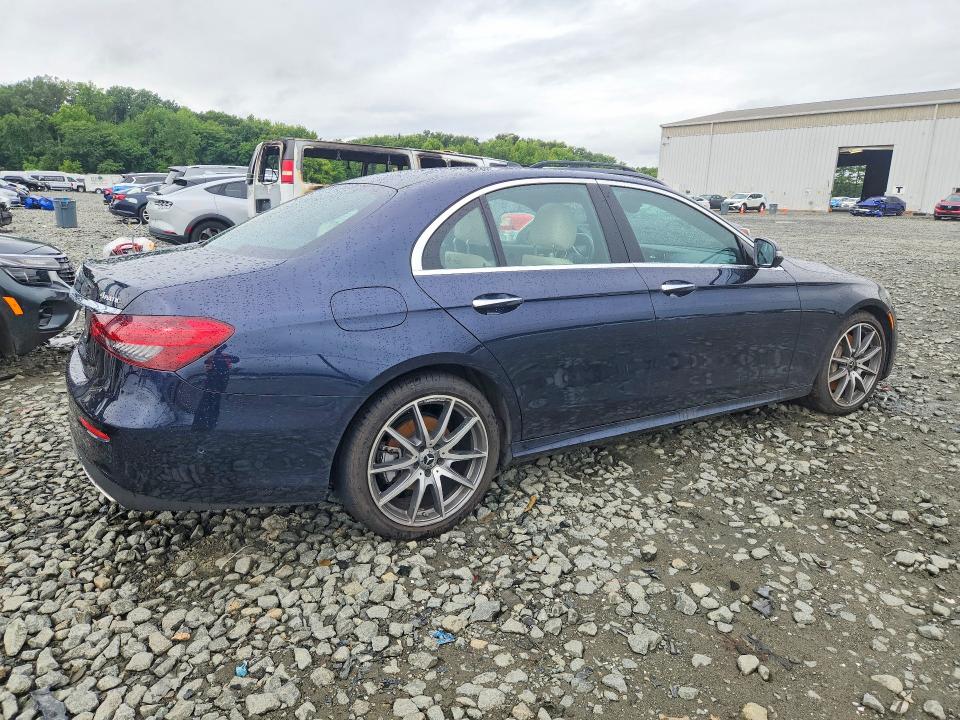 Photo 3 from auction – 2023 MERCEDES-BENZ E with VIN W1KZF8EB5PB188047