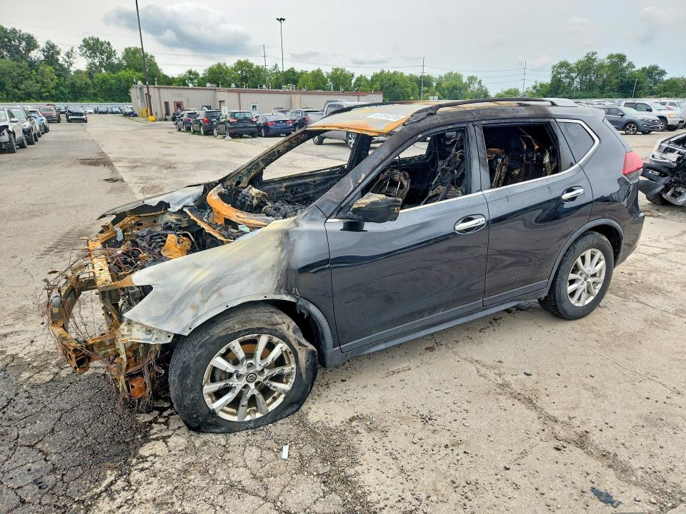 NISSAN ROGUE 2019 with VIN KNMAT2MV1KP507724 - Photo from auction