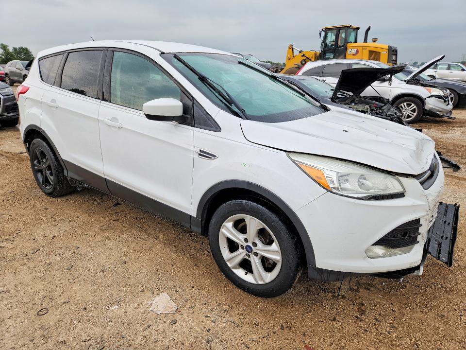 Photo 4 from auction – 2016 FORD ESCAPE with VIN 1FMCU9GX4GUB13618