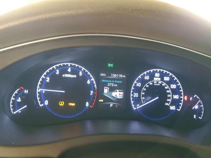 Photo 9 from auction – 2013 HYUNDAI GENESIS with VIN KMHGC4DD4DU240219