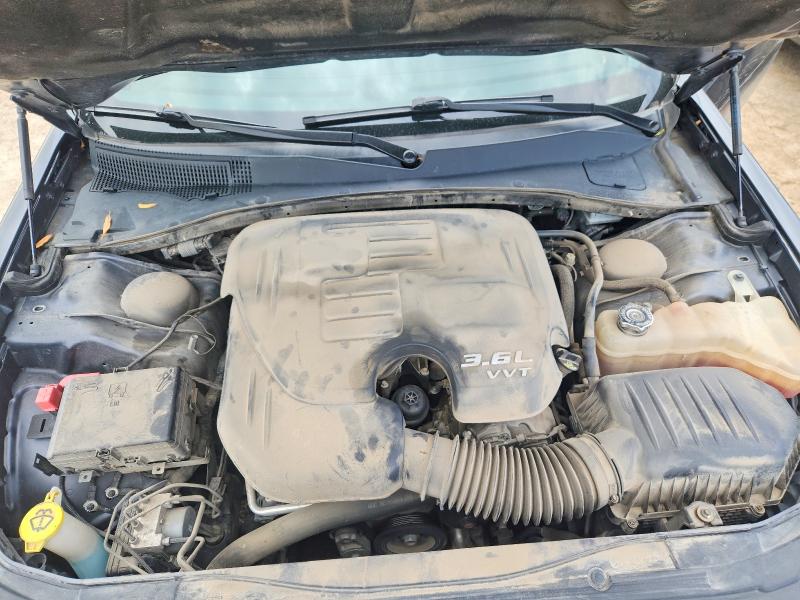 Photo 11 from auction – 2017 CHRYSLER 300 with VIN 2C3CCAAG2HH608300