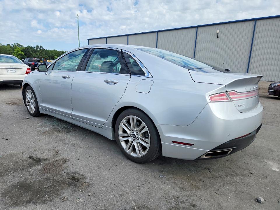 Photo 2 from auction – 2016 LINCOLN MKZ with VIN 3LN6L2G96GR601954