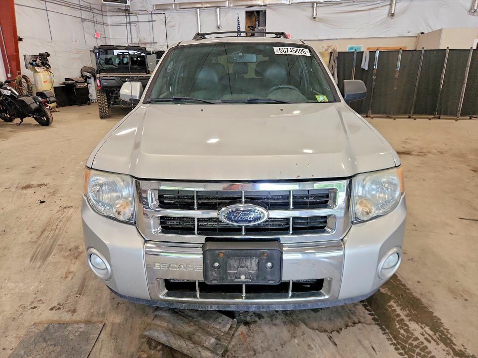 Photo 5 from auction – 2010 FORD ESCAPE with VIN 1FMCU0EG3AKA01684