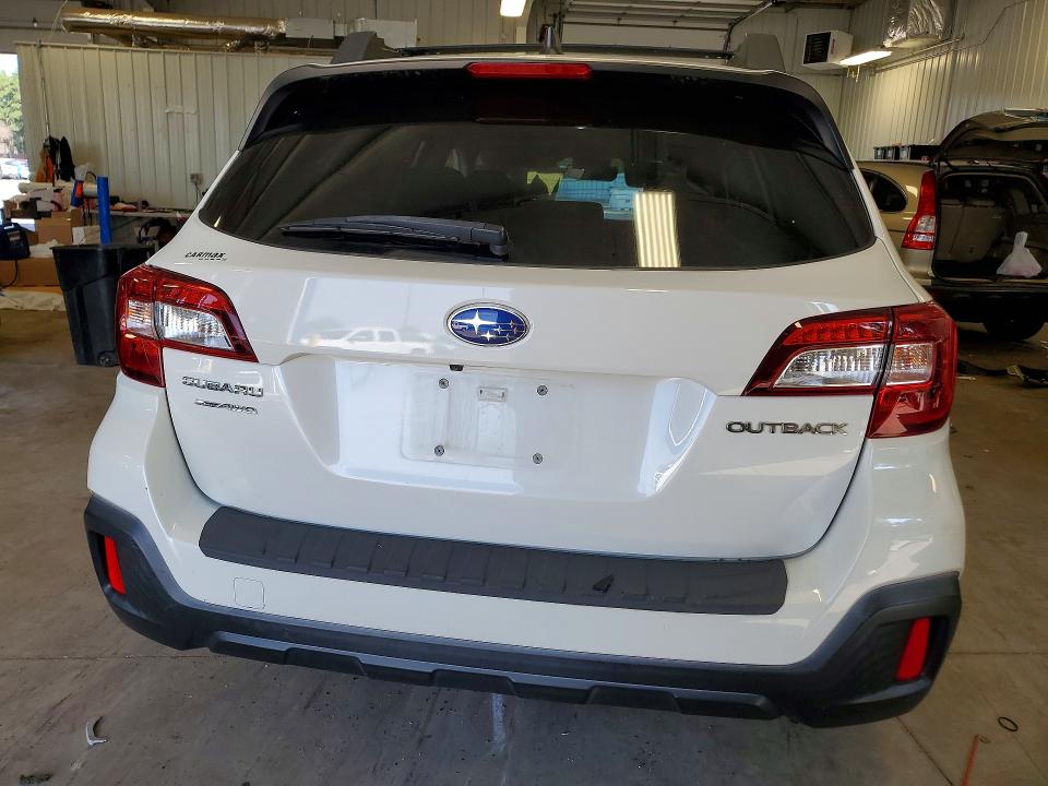 Photo 6 from auction – 2018 SUBARU OUTBACK with VIN 4S4BSAHC0J3270235