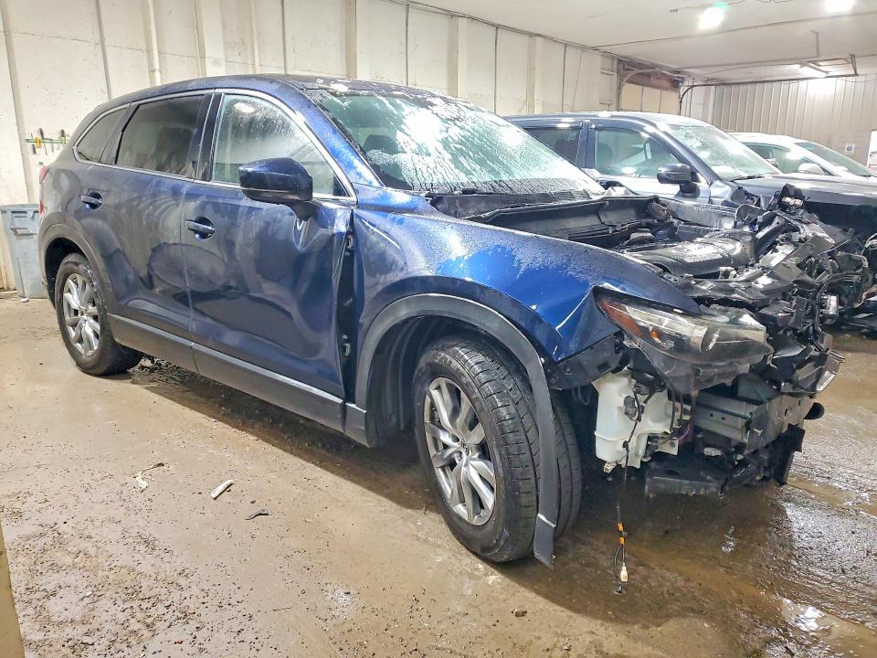 Photo 4 from auction – 2018 MAZDA CX-9 with VIN JM3TCBCY7J0206362