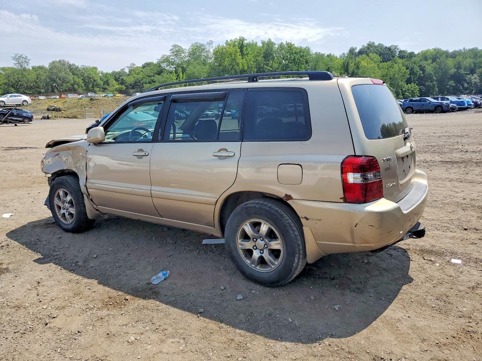 Photo 2 from auction – 2004 TOYOTA HIGHLANDER with VIN JTEEP21A740047127