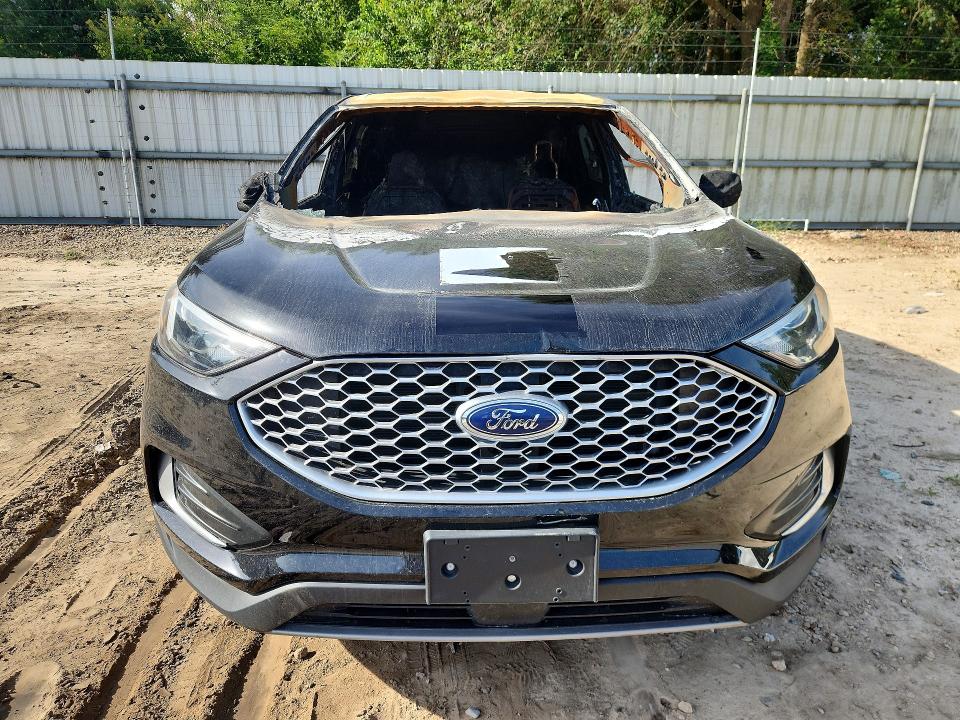 Photo 5 from auction – 2023 FORD EDGE with VIN 2FMPK4J92PBA15021