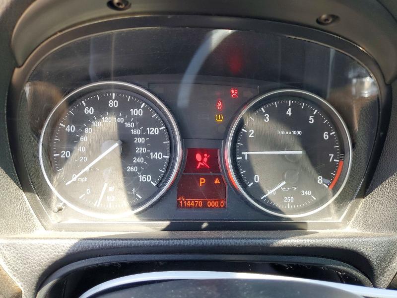 Photo 9 from auction – 2012 BMW 328 with VIN WBAKE5C53CJ106517