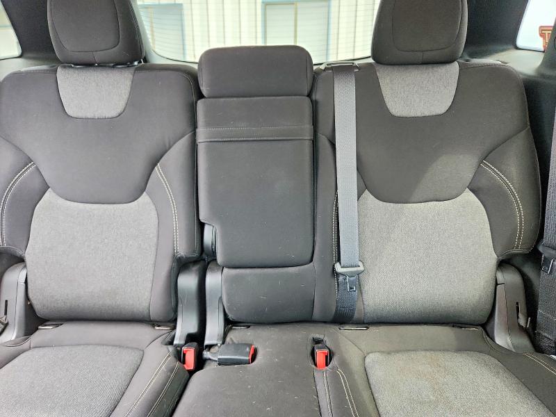 Photo 10 from auction – 2014 JEEP CHEROKEE with VIN 1C4PJMCS5EW309371